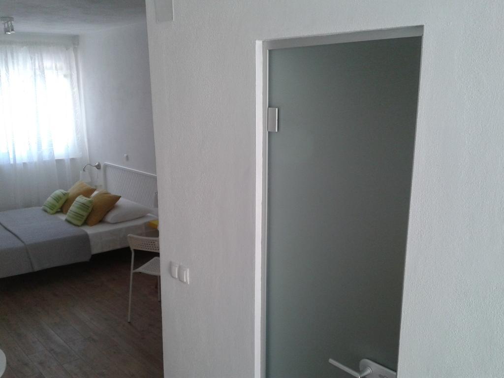 Viola Apartment & Free Parking Sibenik Bagian luar foto