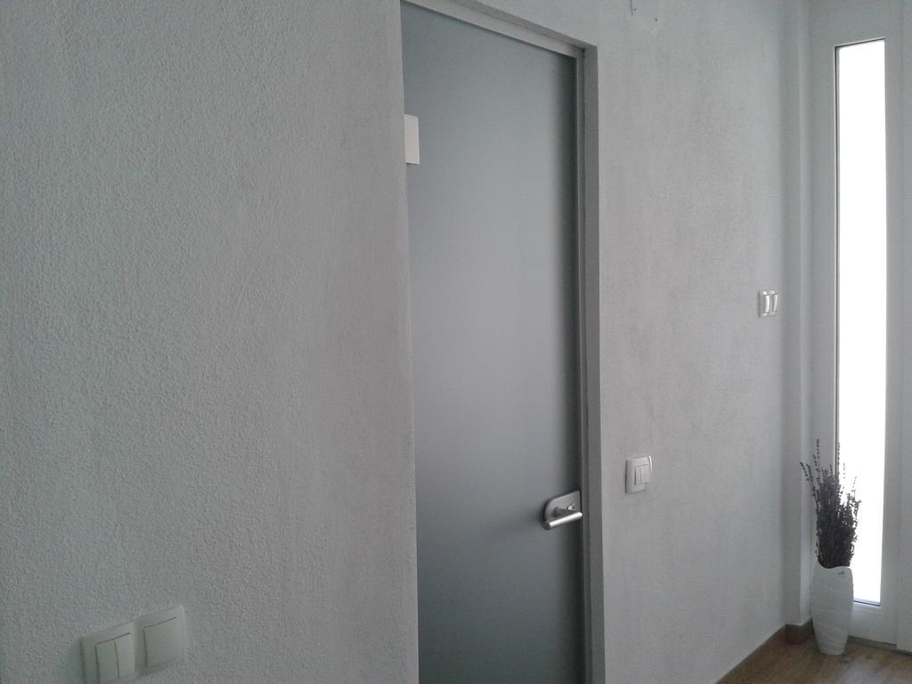 Viola Apartment & Free Parking Sibenik Bagian luar foto